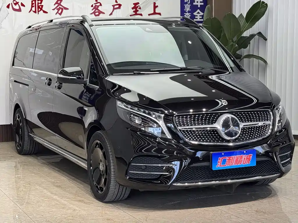 Mercedes-Benz V-Class V 260 L LWB Range Luxury