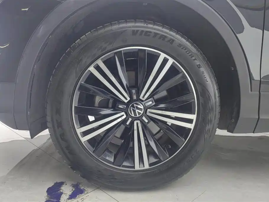 Tiguan L 330 TSI Auto 2 WD Comfort Enjoyment