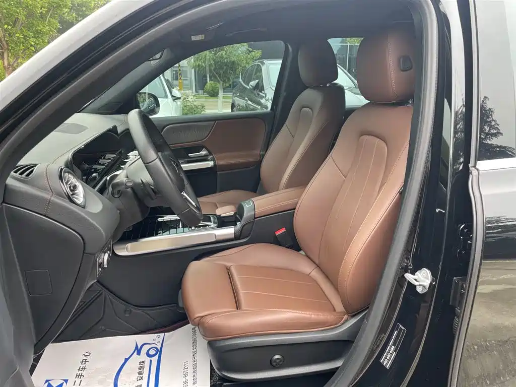 Mercedes-Benz GLB GLB 220 Dynamic