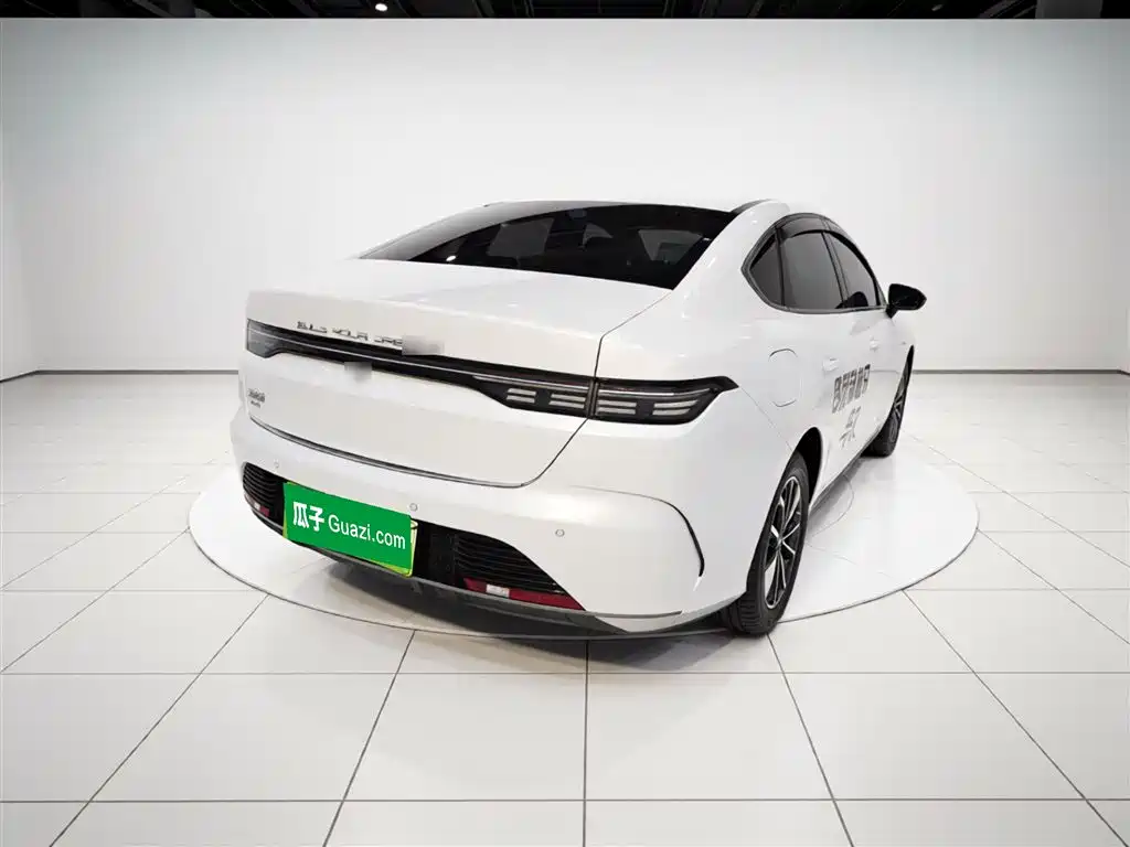 Destroyer 05 Glory DM-i 55 KM Luxury