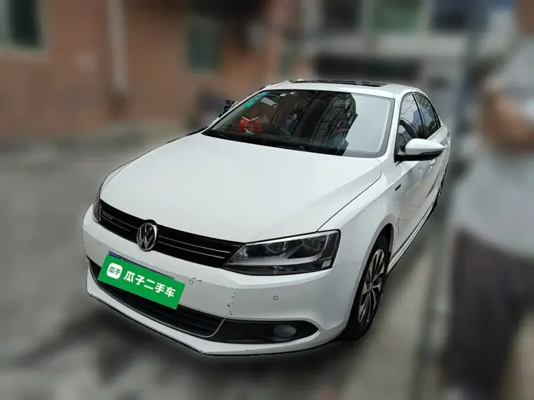 Volkswagen Sagitar 速腾 2014款 改款 1.4 TSI 蓝驱版