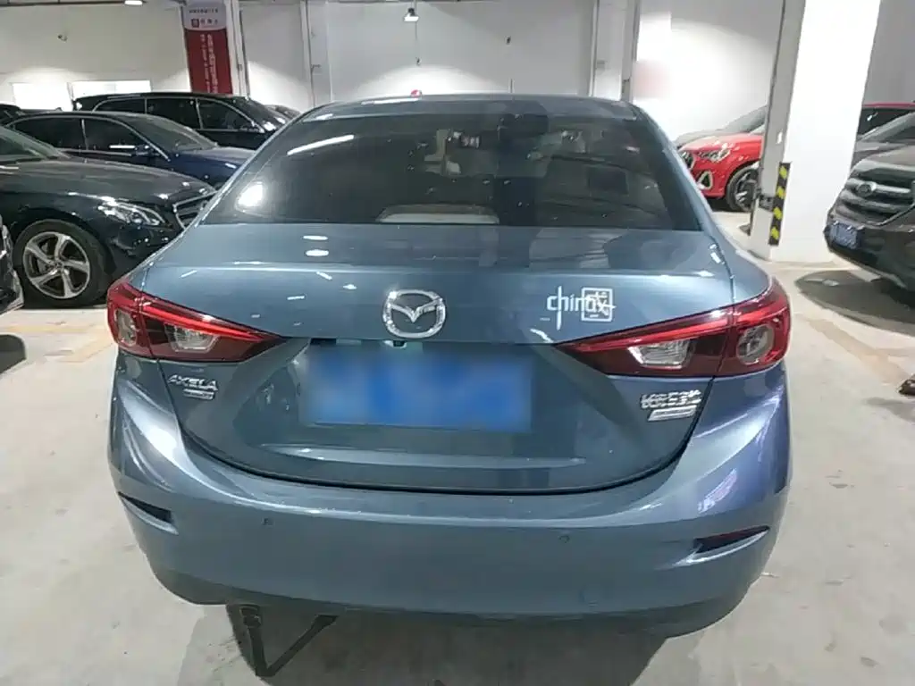 Mazda 3 Axela Sedan 1.5 L Auto Luxury CN-V