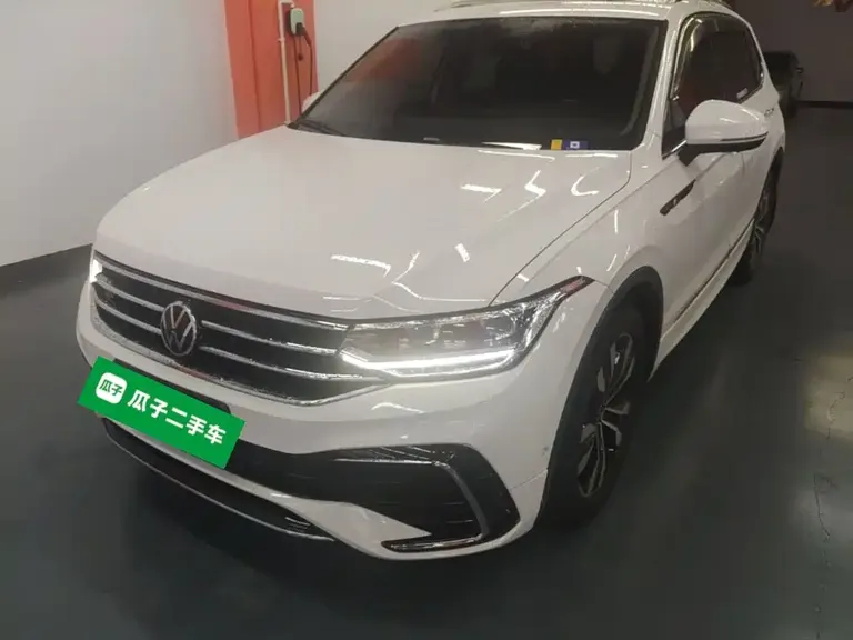 Volkswagen Tiguan L 330 TSI Auto 2 WD R-Line Premium