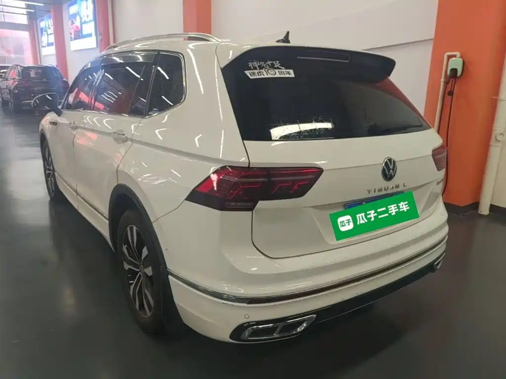 Tiguan L 330 TSI Auto 2 WD R-Line Premium