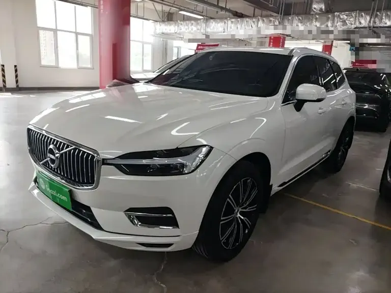 Volvo XC60 T5 4 WD Smart Vision Luxury