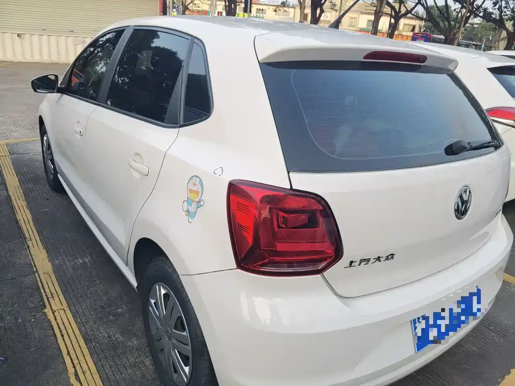 Polo 1.4 L Auto Style