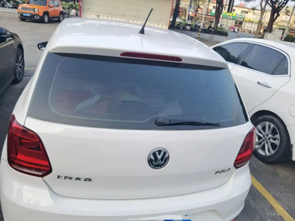 Polo 1.4 L Auto Style