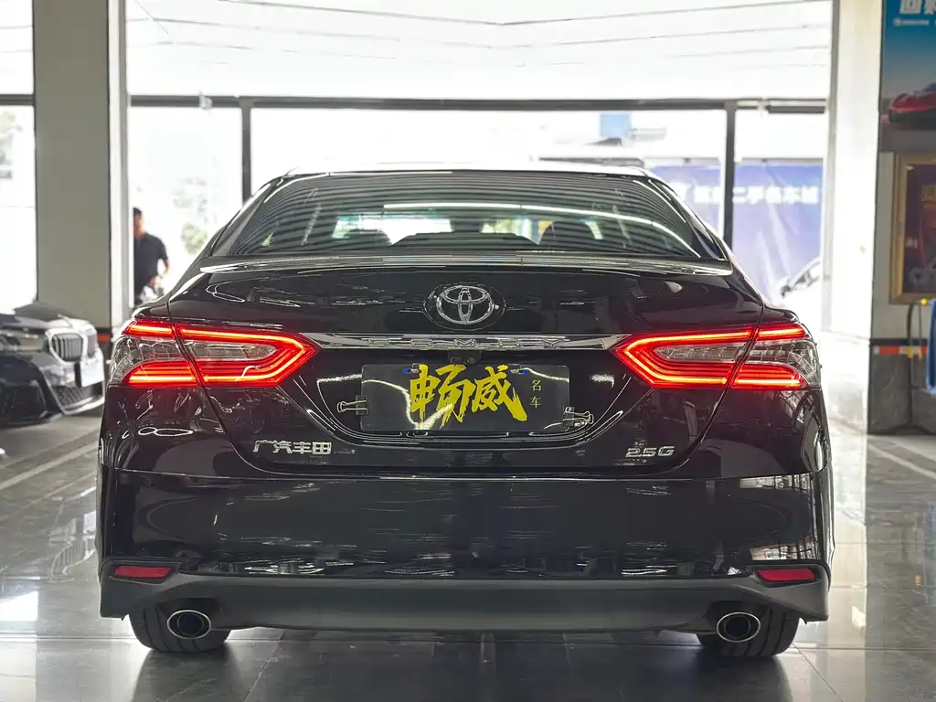 Camry 2.5 G Luxury CN-V