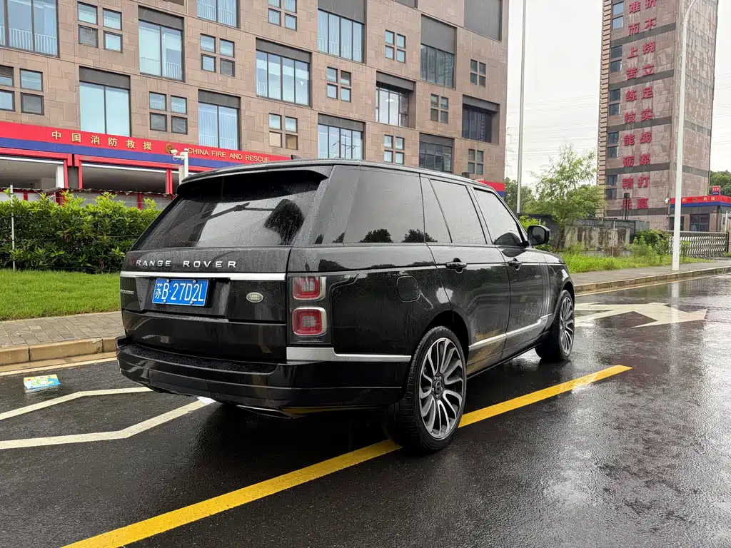 Range Rover 3.0 SC V6 Vogue