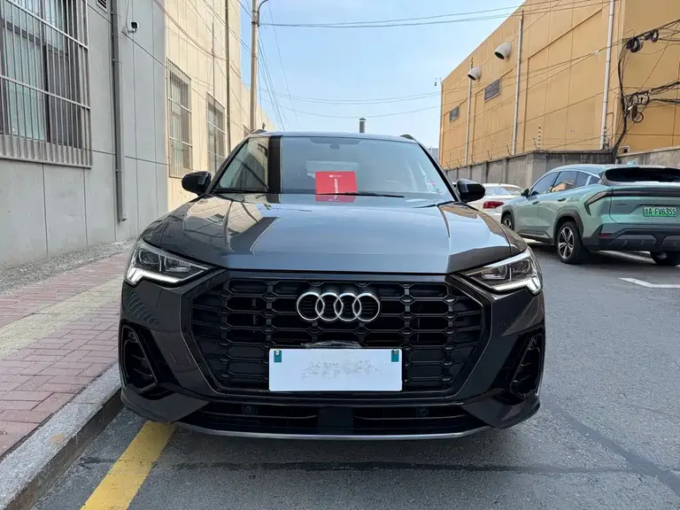 Audi Q3 40 TFSI Fashion Dynamic