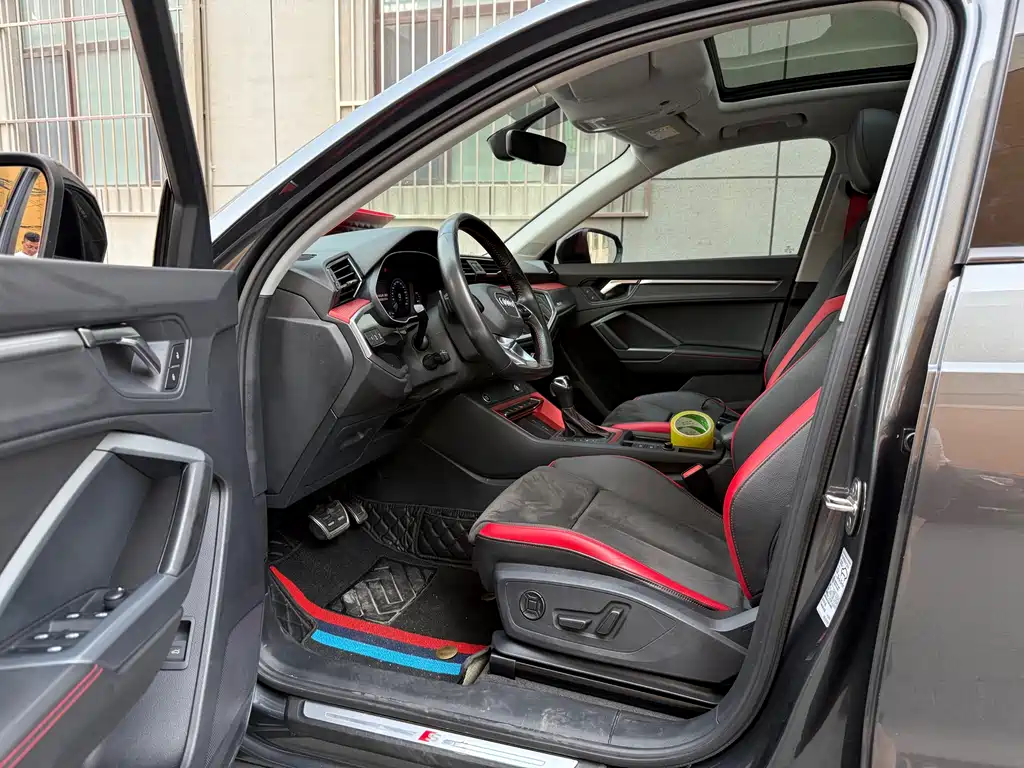Audi Q3 40 TFSI Fashion Dynamic