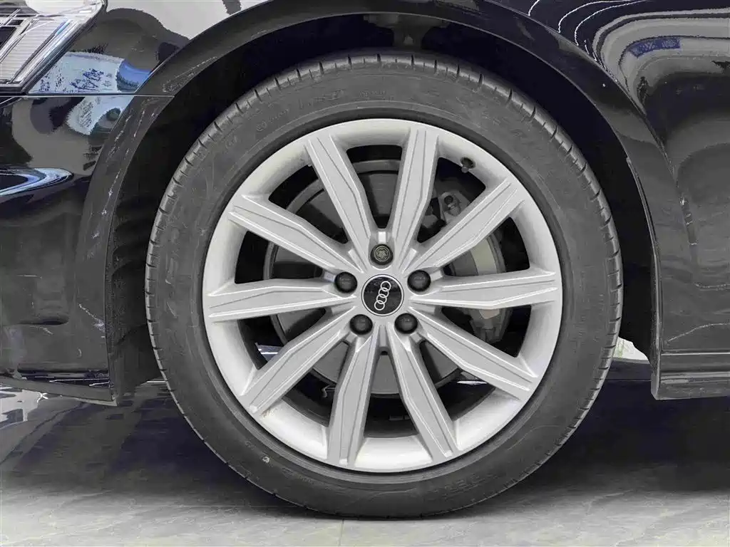 Audi A6 L 45 TFSI Select Dynamic