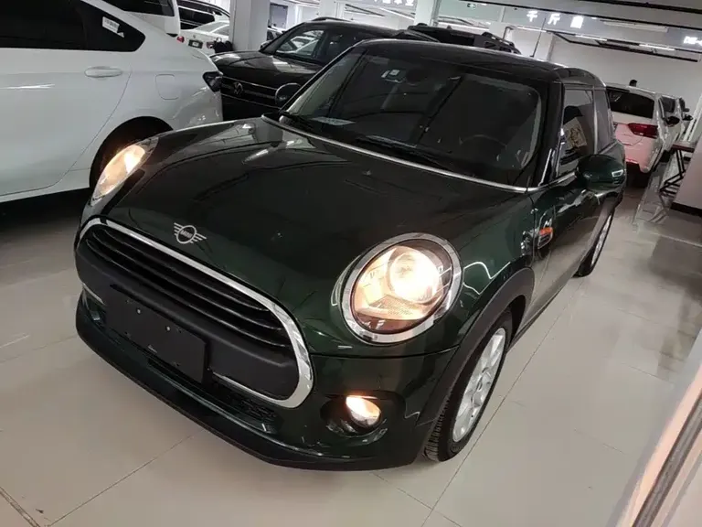 MINI 1.5 T ONE 5-door