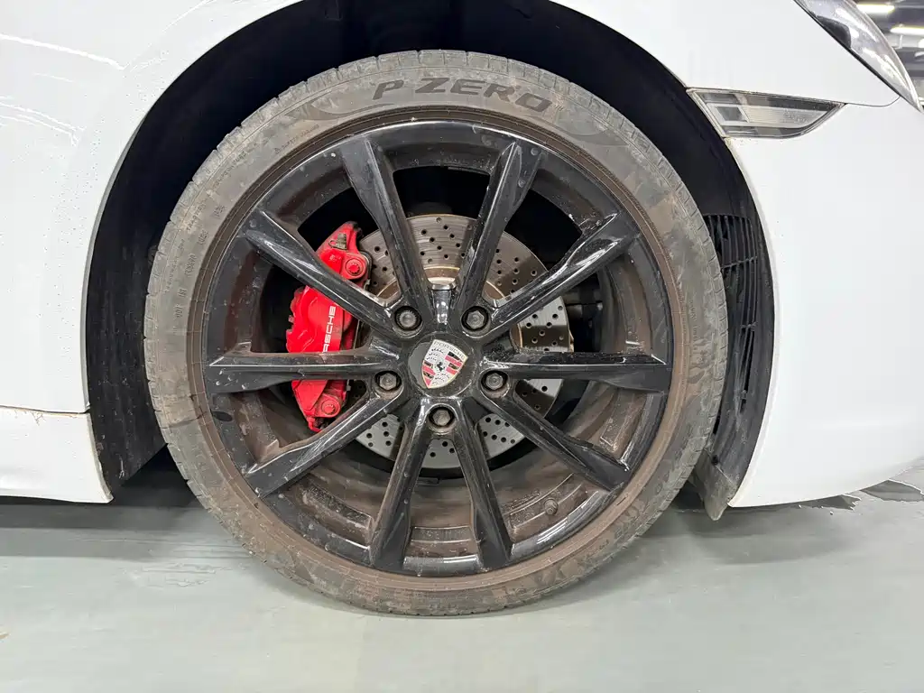 Porsche 718 Boxster 2.0 T