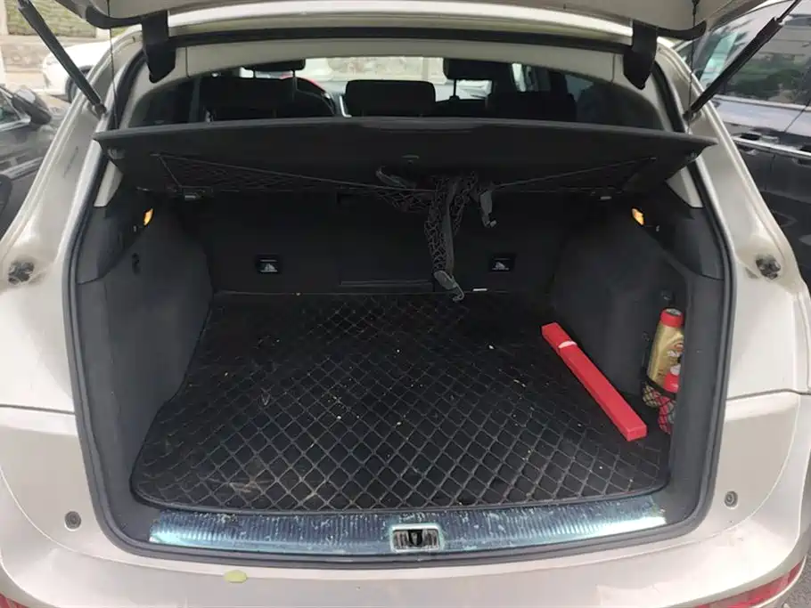 Audi Q5 Plus 40 TFSI Tech