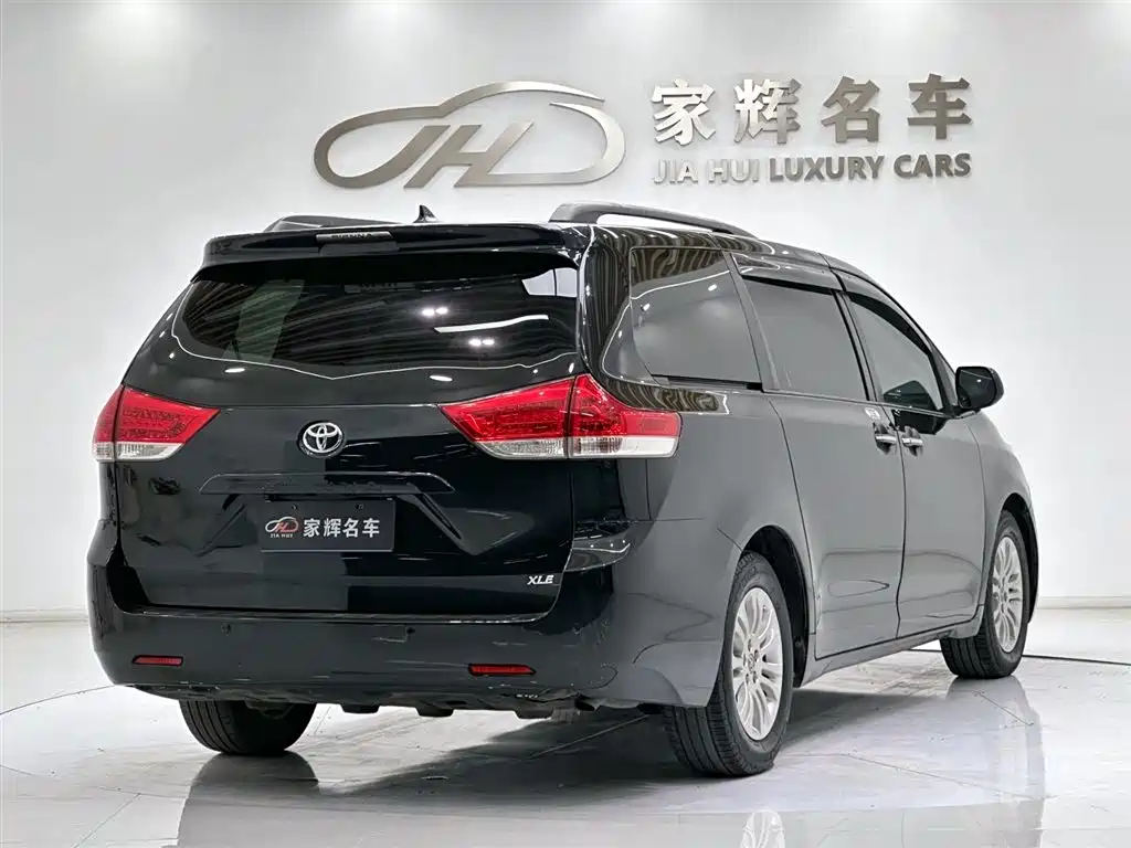 SIENNA 3.5 L 2 WD Auto
