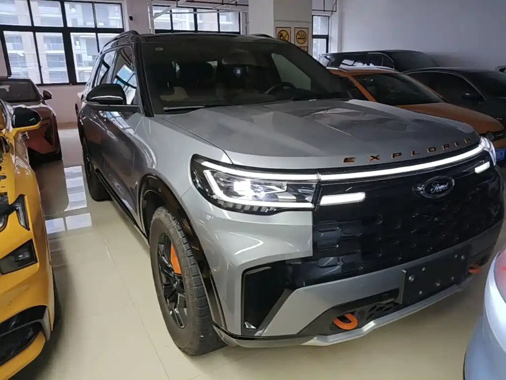Explorer 2.3 T EcoBoost Kunlun Peak 6-seat