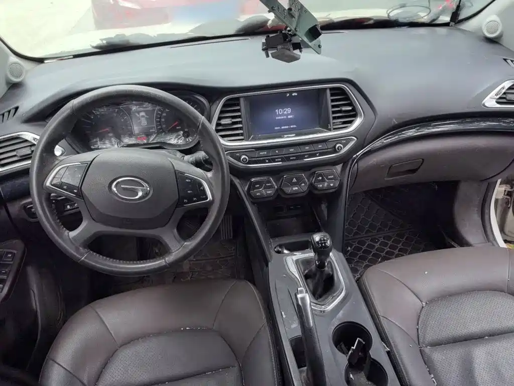 GAC Trumpchi GS4 235 T Manual 2 WD Luxury