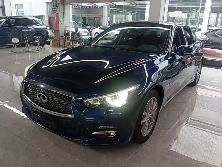 Infiniti Q50 L 2.0 T Joy