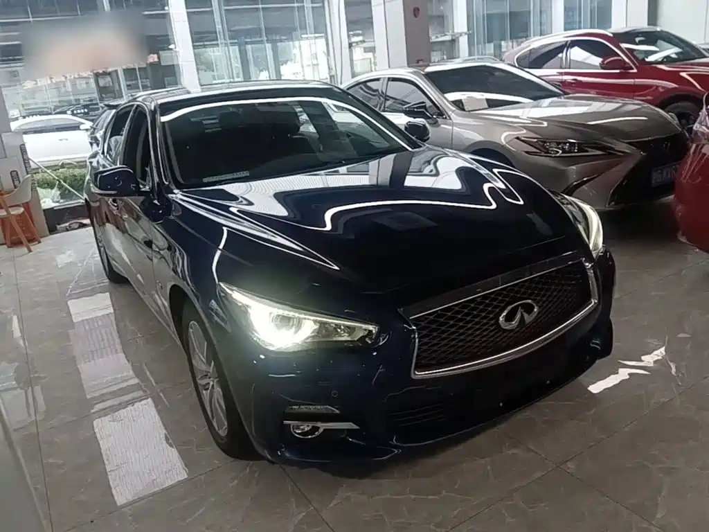 Infiniti Q50 L 2.0 T Joy