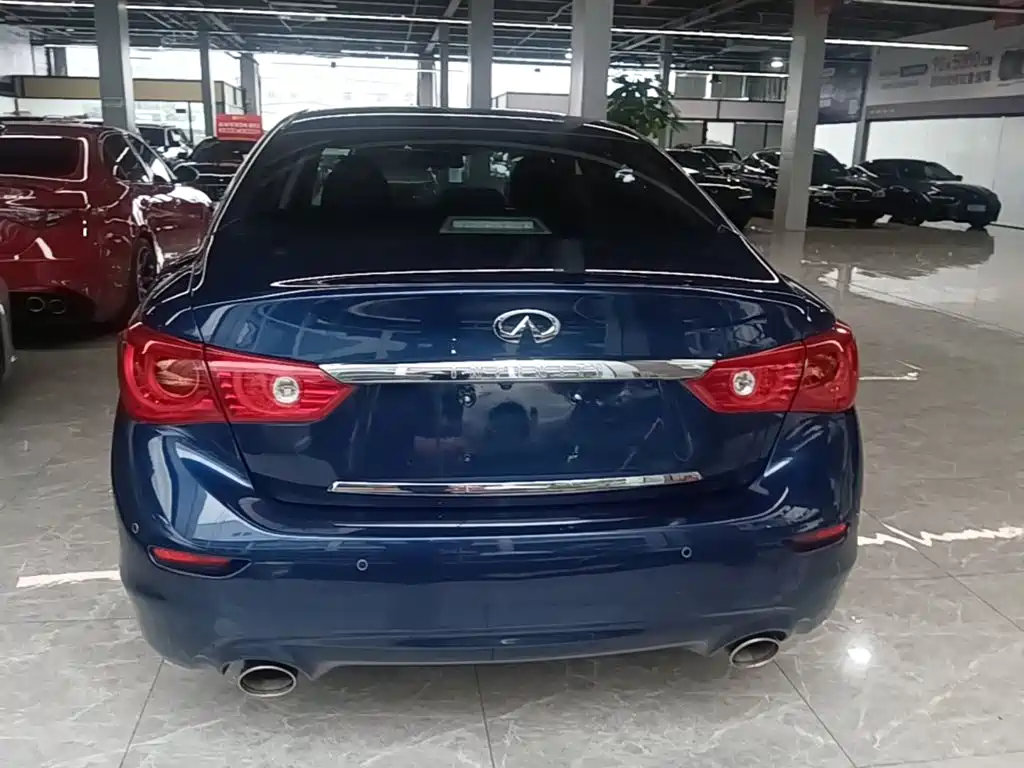 Infiniti Q50 L 2.0 T Joy