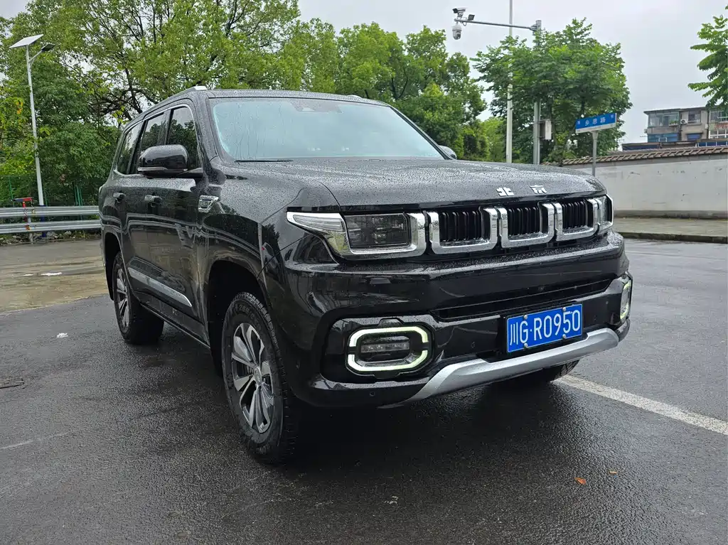 Beijing Offroad BJ60 2.0 T 11 th 7-seat