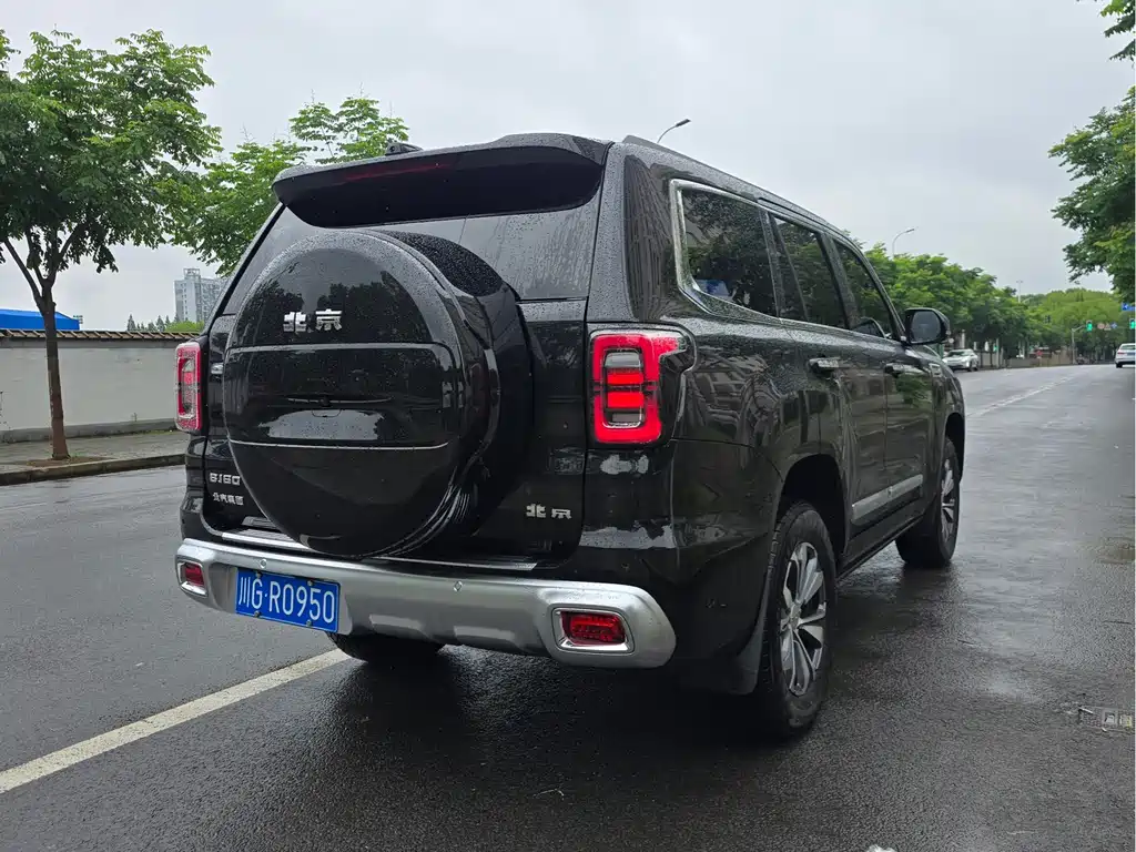 Beijing Offroad BJ60 2.0 T 11 th 7-seat