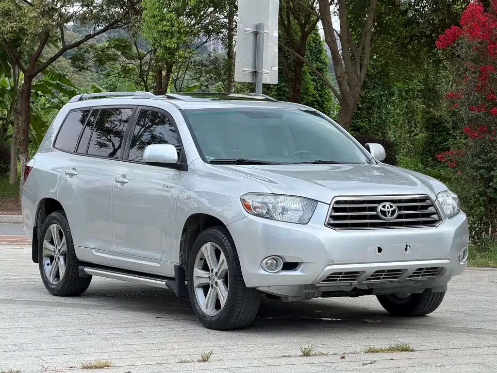 Highlander 3.5 L 4 WD 7-seat Luxury