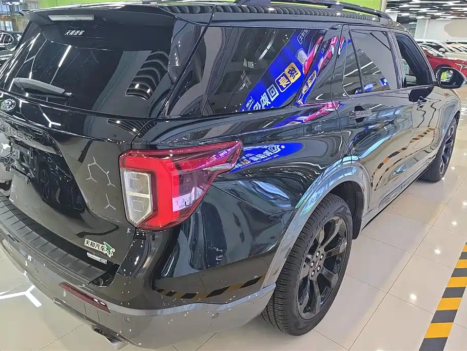 Explorer EcoBoost 285 4 WD Sport ST-LINE 6-seat