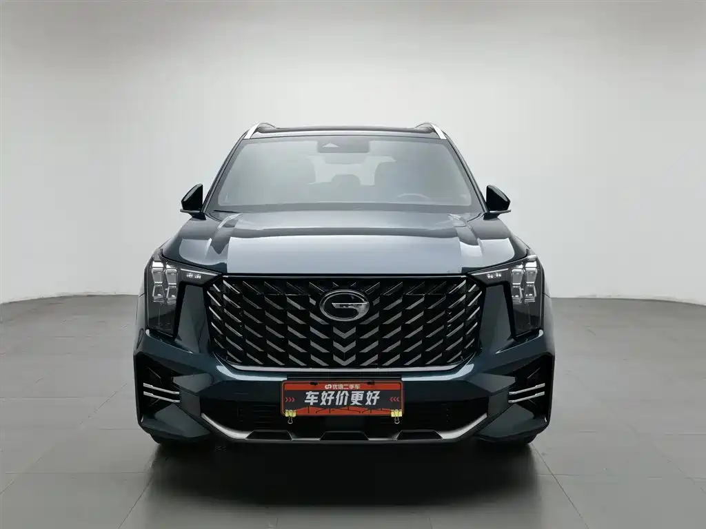 GAC Trumpchi GS8 Navigator Series 2.0 TGDI 2 WD Distinguished (7-seat)