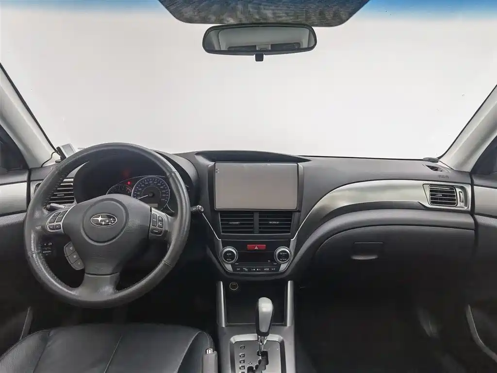 Forester 2.5 XS Auto Luxury