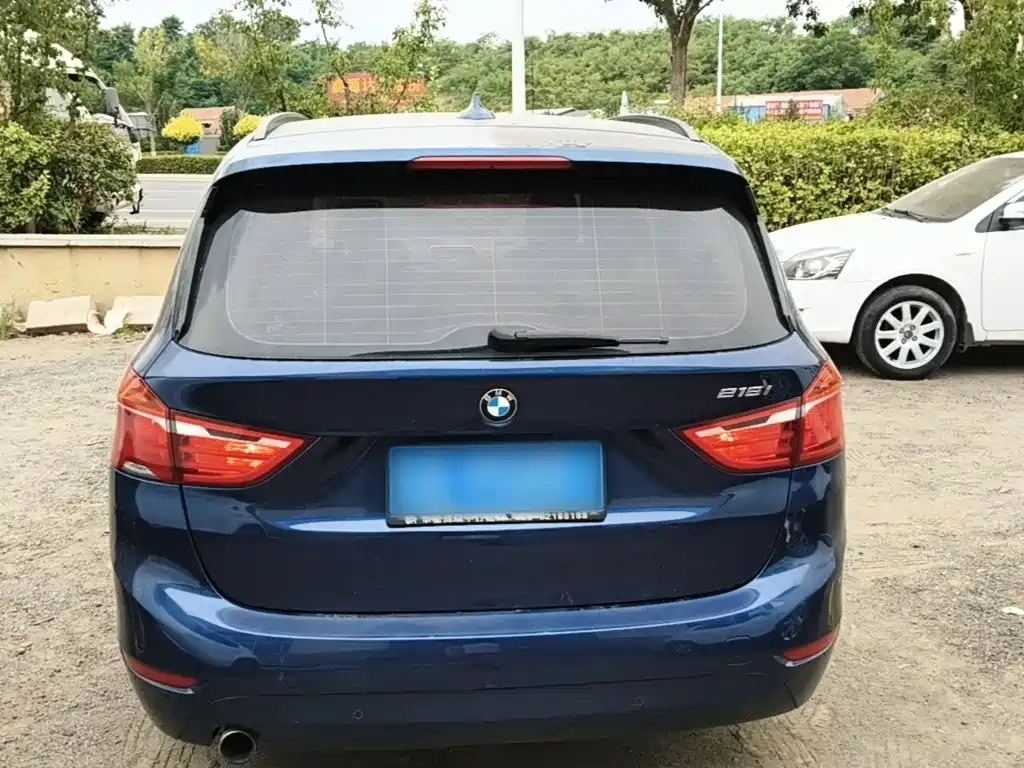 BMW 2 Series Active Tourer 218 i Leading