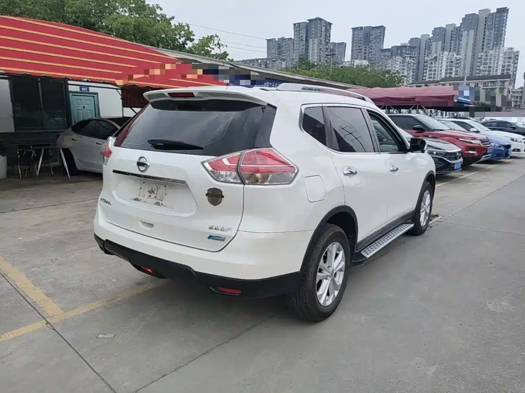 X-Trail 2.0 L CVT Comfort 2 WD
