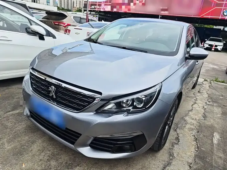 Peugeot 308 1.6 L Auto Luxury