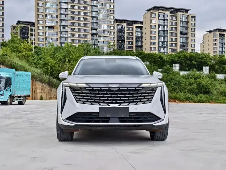 Geely Boyue L 1.5 TD DCT Distinguished