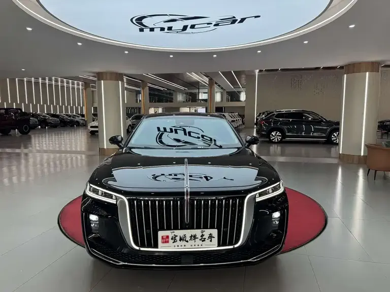 Hongqi H9 2.0 T Connected Flagship