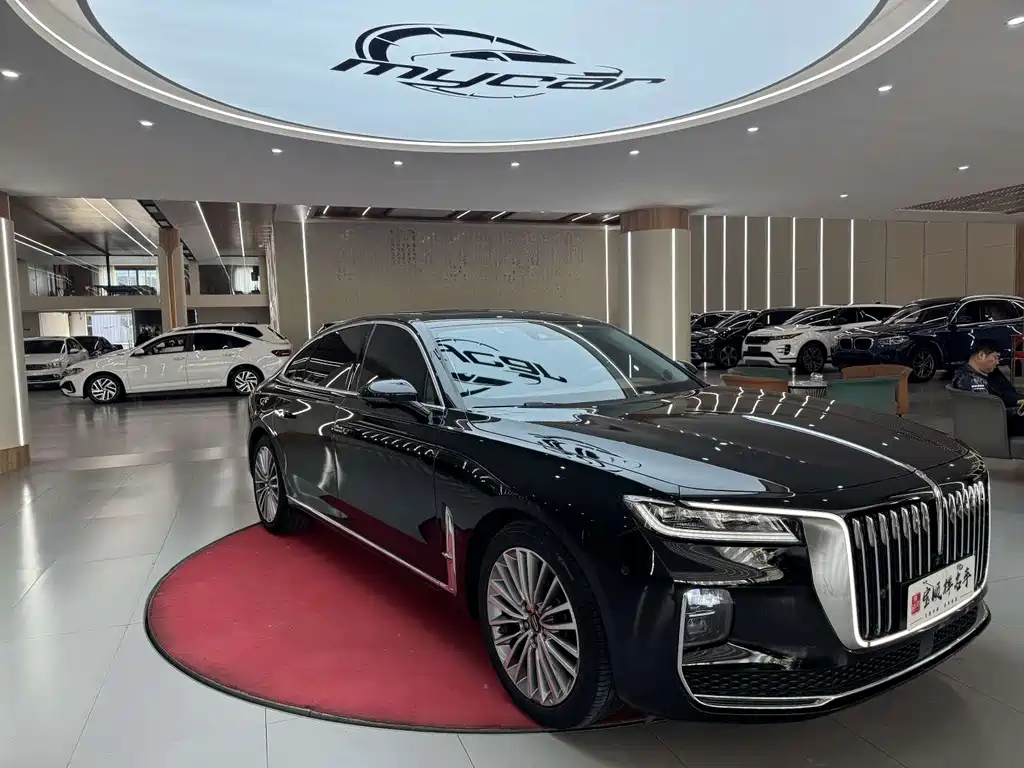 Hongqi H9 2.0 T Connected Flagship