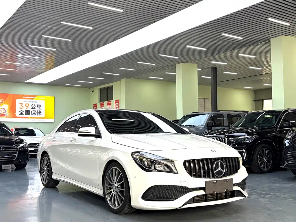 Mercedes-Benz CLA (Import) CLA 200 Fashion