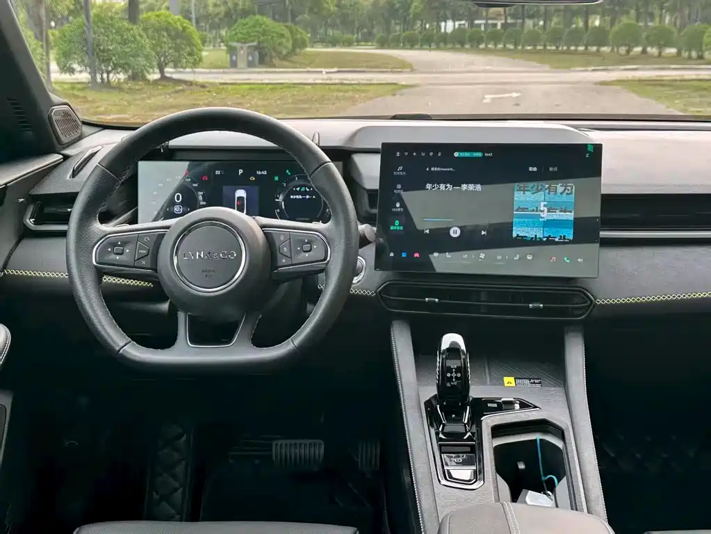 Lynk & Co 03 1.5 TD DCT Power Pro