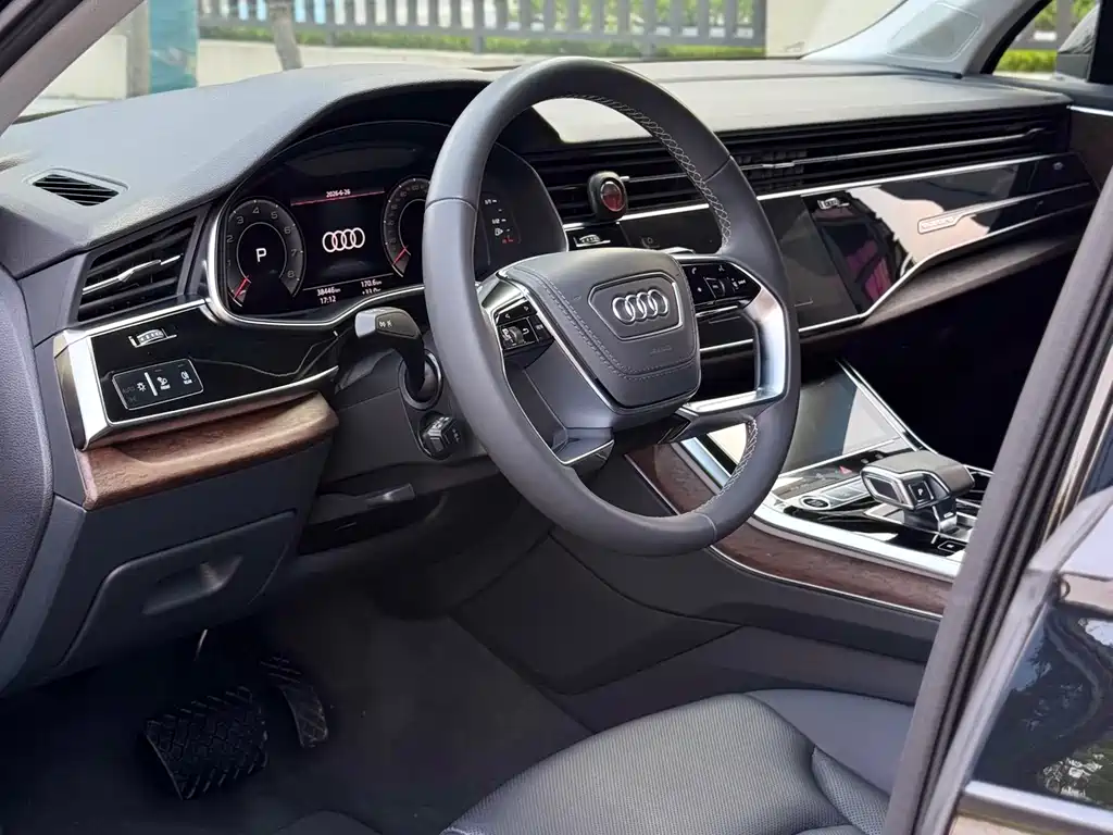 Audi Q7 55 TFSI quattro S line Sport
