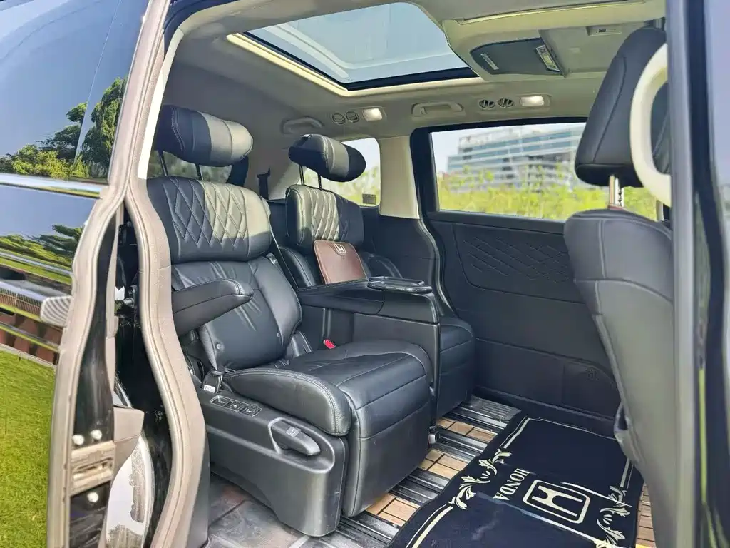 Elysion 2.0 L Hybrid Luxury
