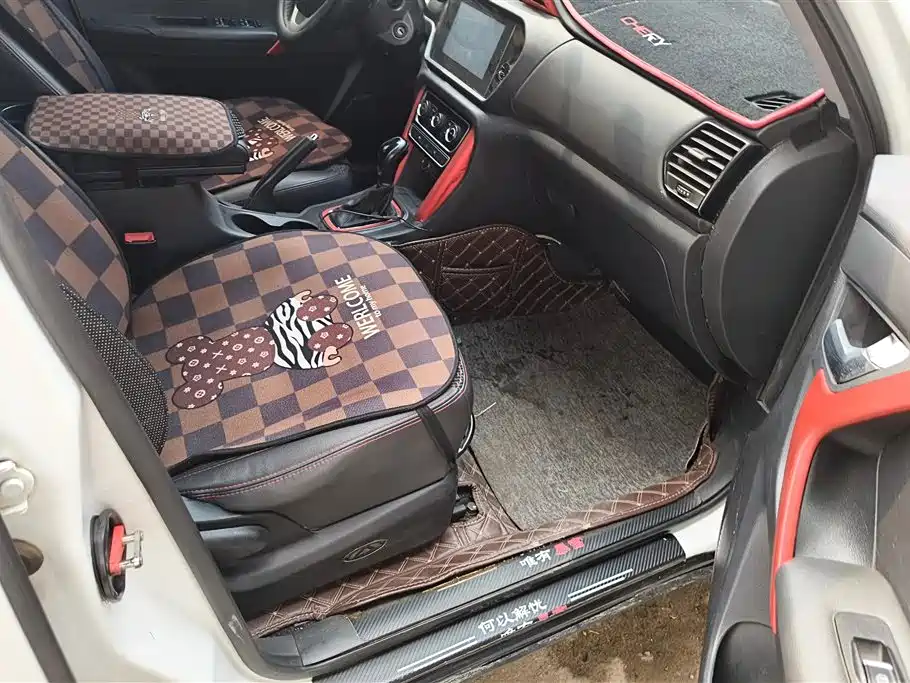 Tiggo 3 1.6 L CVT Style