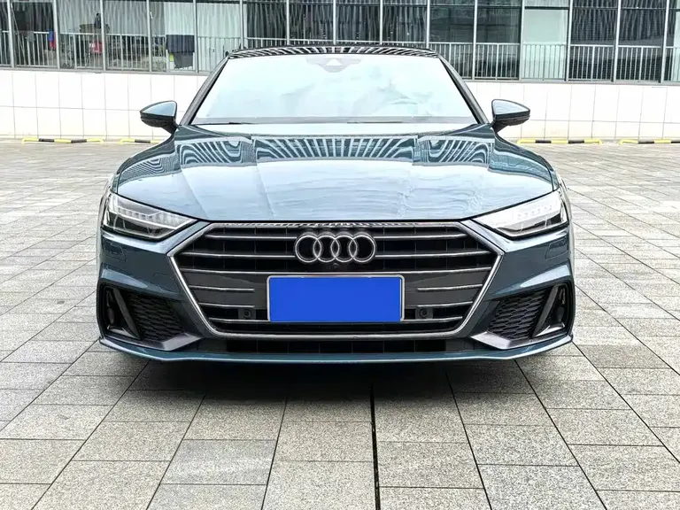 Audi A7 45 TFSI Select