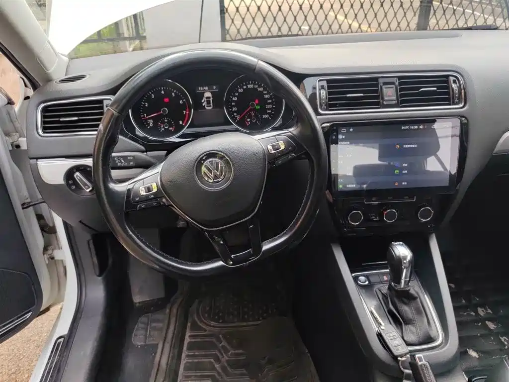 Sagitar 280 TSI DSG Comfort