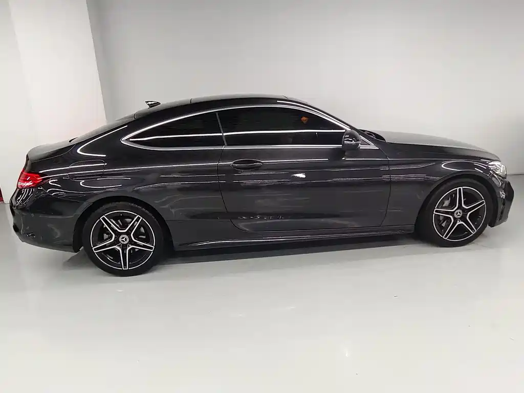 Mercedes-Benz C-Class (Import) C 260 Coupe