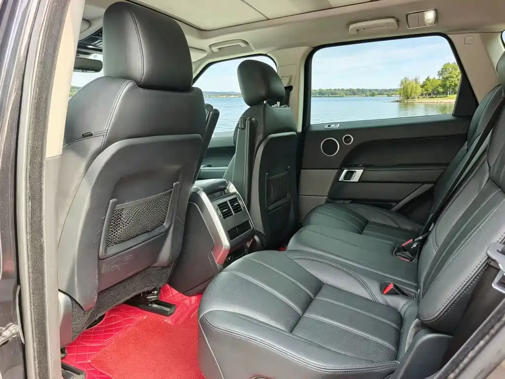 Range Rover Sport 3.0 SC V6 SE