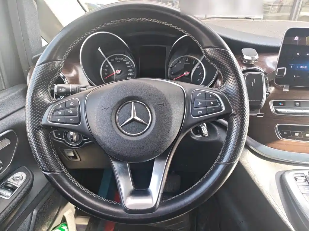 Mercedes-Benz V-Class V 260 Navigator