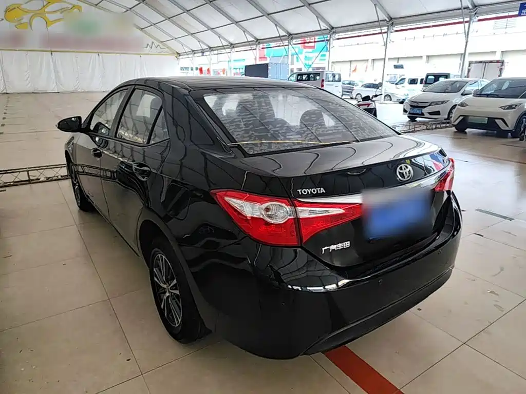 Levin 1.6 G CVT Elite