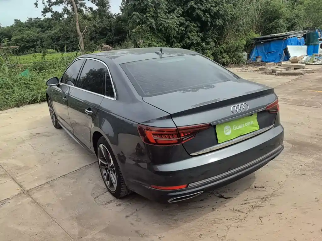 Audi A4 L 40 TFSI Progressive CN-VI