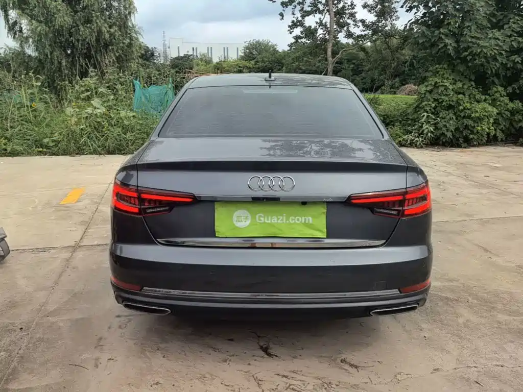 Audi A4 L 40 TFSI Progressive CN-VI
